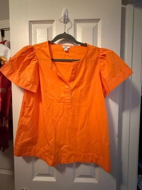 crown & ivy Orange Puff-Sleeve V-Neck Blouse